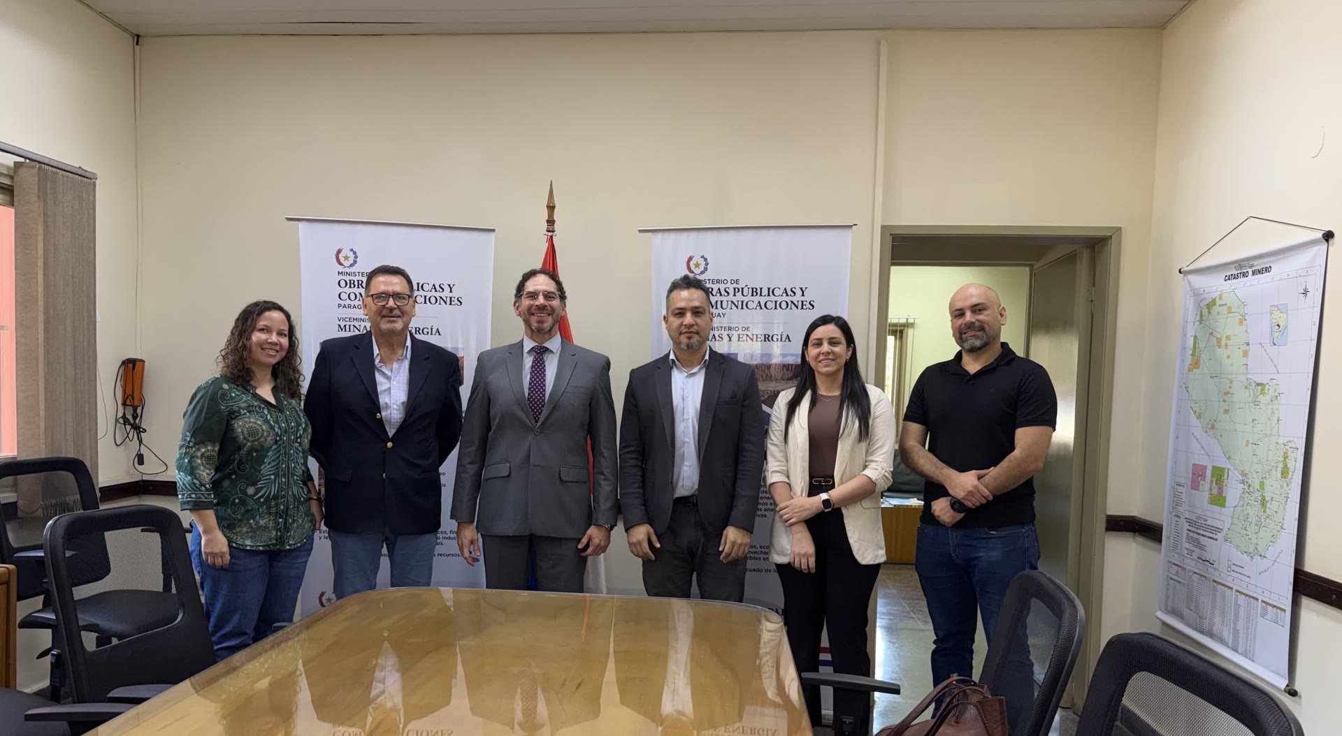 Reunión de la Comisión Directiva de la AGP con el Viceministerio de Minas y Energía
