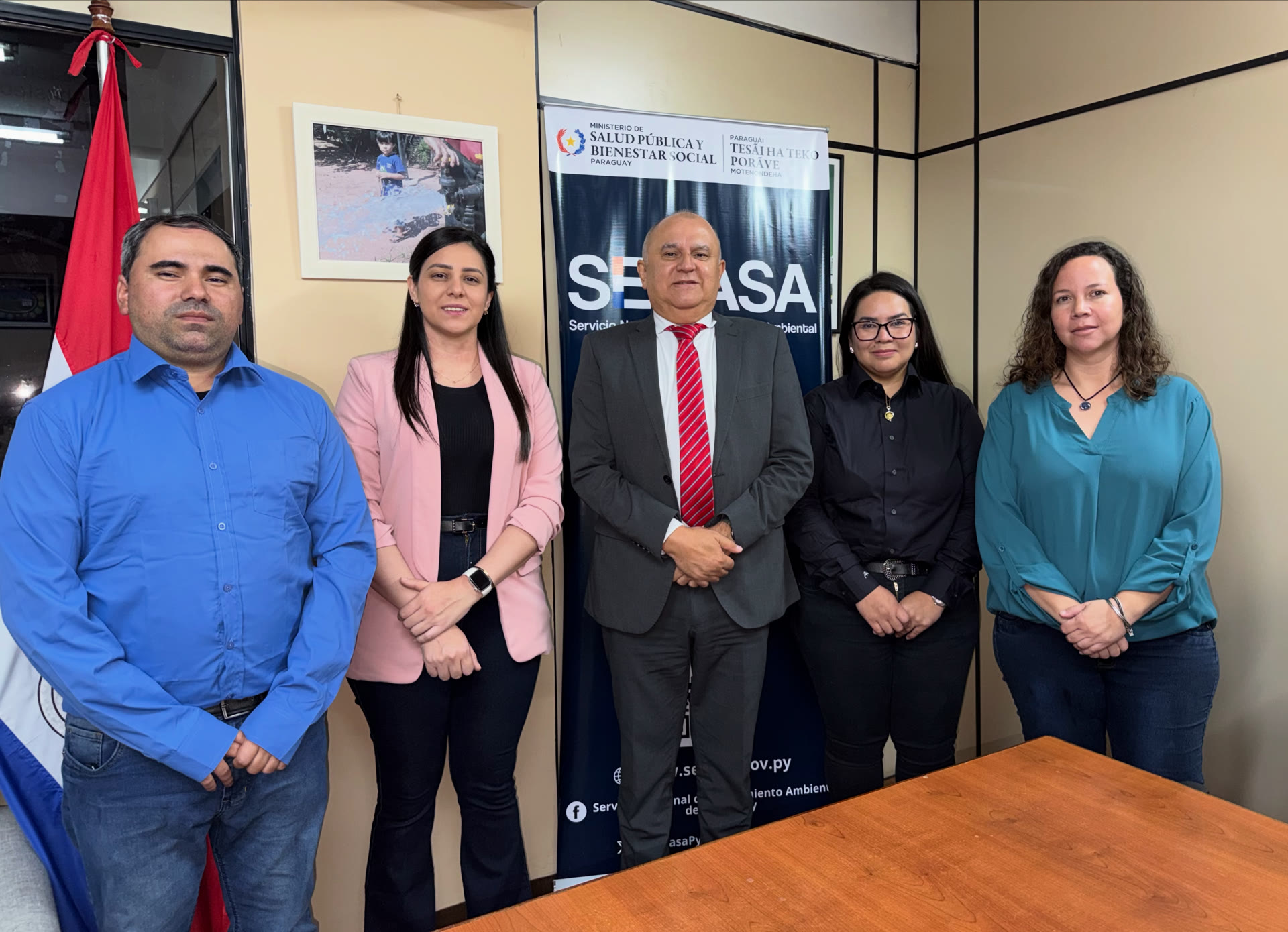 Reunión de la AGP con el director general de SENASA