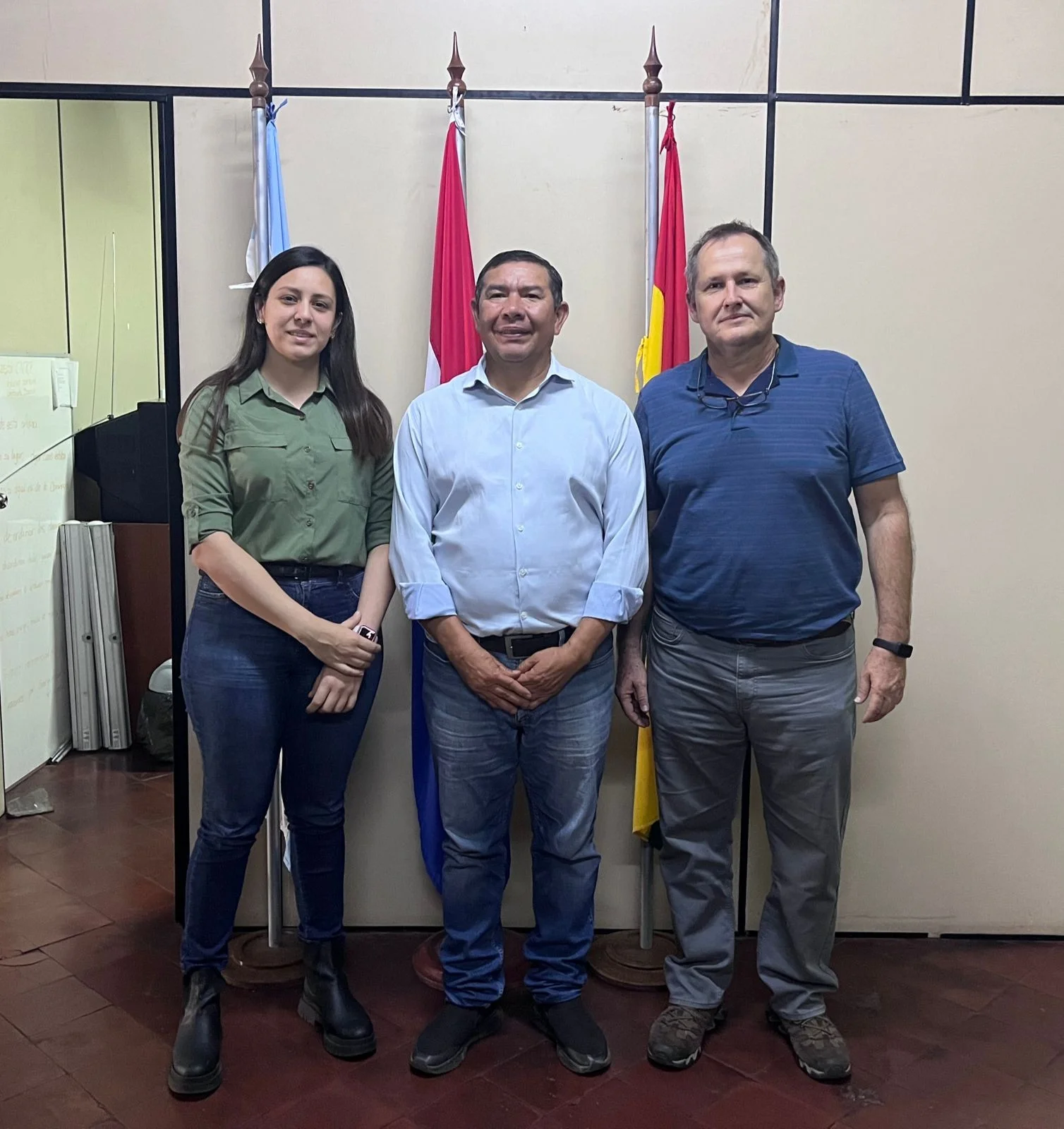 Reunión entre el Presidente y la Vicepresidenta de la AGP con el Director de la Comisión Nacional de la Cuenca del Pilcomayo